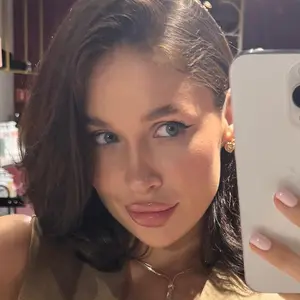 Я Милана, 25, из Курска, ищу знакомство для совместных путешествий
