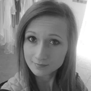 Я Александра, 22, из Лузы, ищу знакомство для постоянных отношений