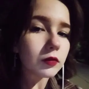 Я Дарья, 25, из Смоленска, ищу знакомство для приятного времяпровождения