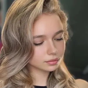 Я Валерия, 18, знакомлюсь для дружбы в Чите