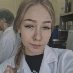 Анастасия из Минусинска, мне 18, познакомлюсь для секса на одну ночь